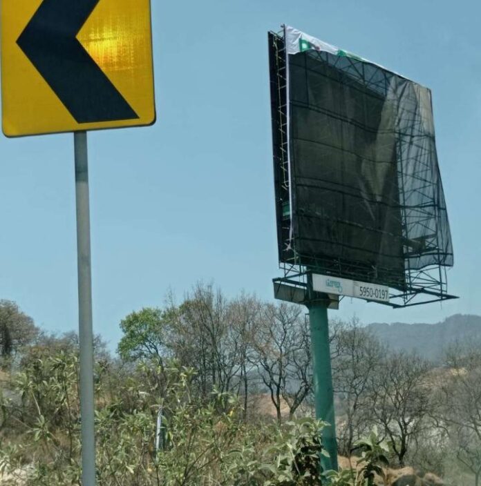 ATAQUE A ESPECTACULARES (2)