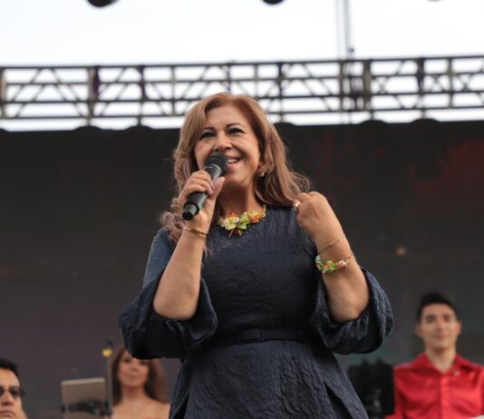 Realiza Juanita Carrillo Emotivo Festejo a las Madres en Cuautitlán