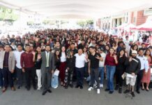 El Presidente Raciel Pérez Cruz Entrega Apoyos del Programa «Juventudes Haciendo Historia»
