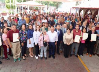 Entrega el Gobierno de Tlalnepantla los Primeros Cien Testamentos del Programa Institucional