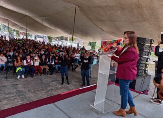 Pide Maribel Soto Cerrar Filas en la Defender de la Soberanía Nacional
