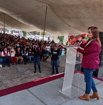 Pide Maribel Soto Cerrar Filas en la Defender de la Soberanía Nacional